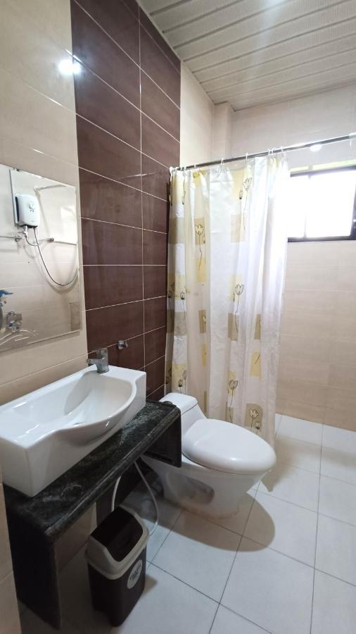 Verano Guesthouse 塔比拉兰 外观 照片